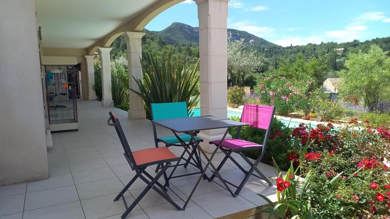 La Benvingude Bed & Breakfast นียงส์ ภายนอก รูปภาพ